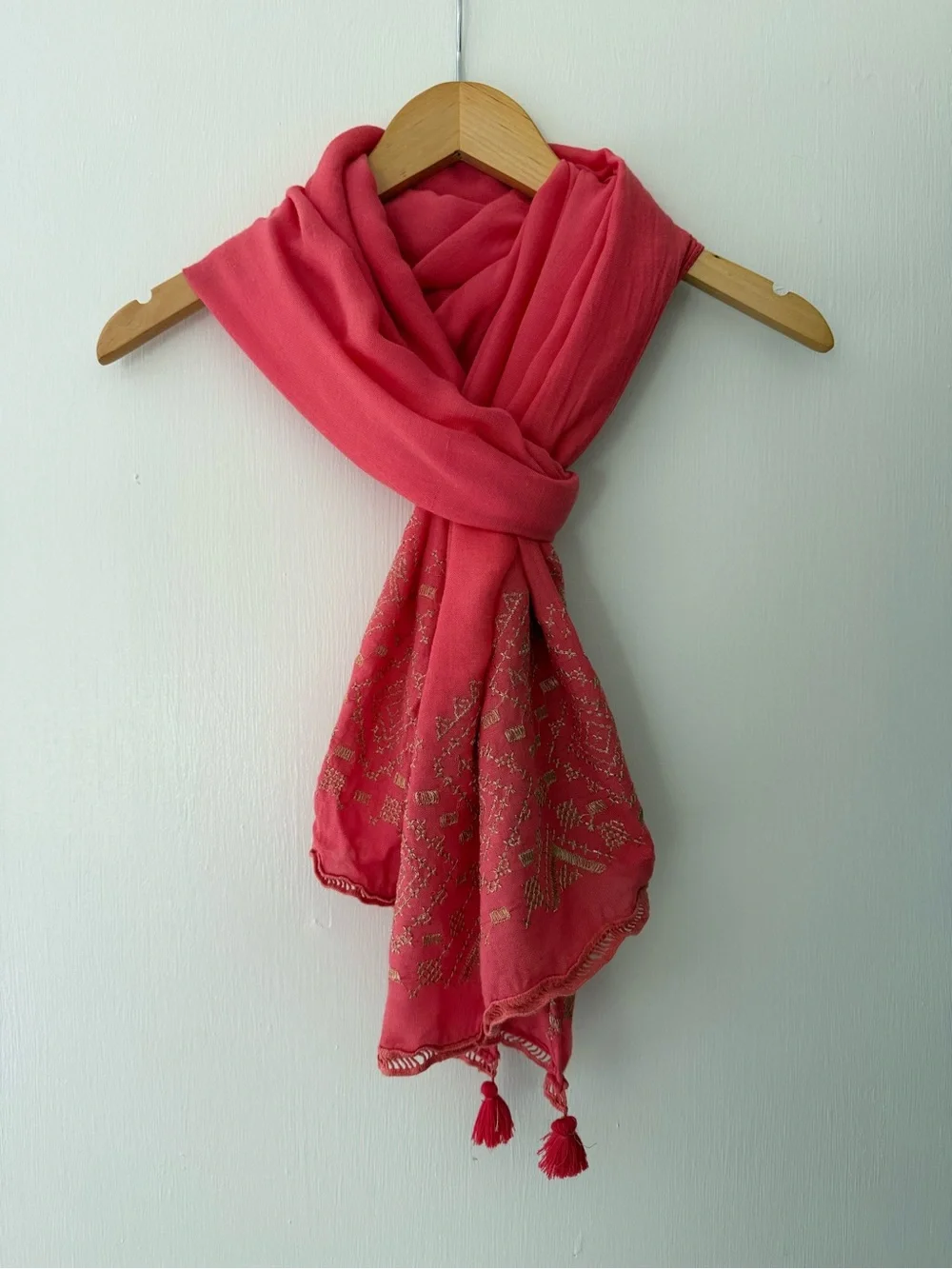 Women's Coral Tassel Scarf with Gold Embellishment